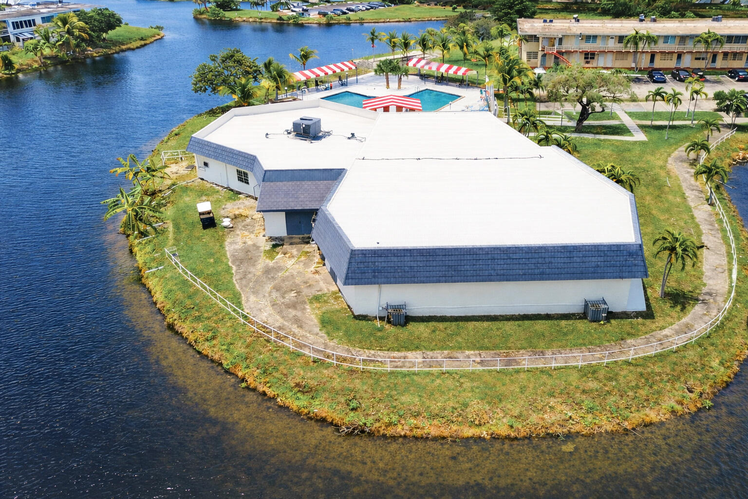 115 NE 202nd Terrace M20