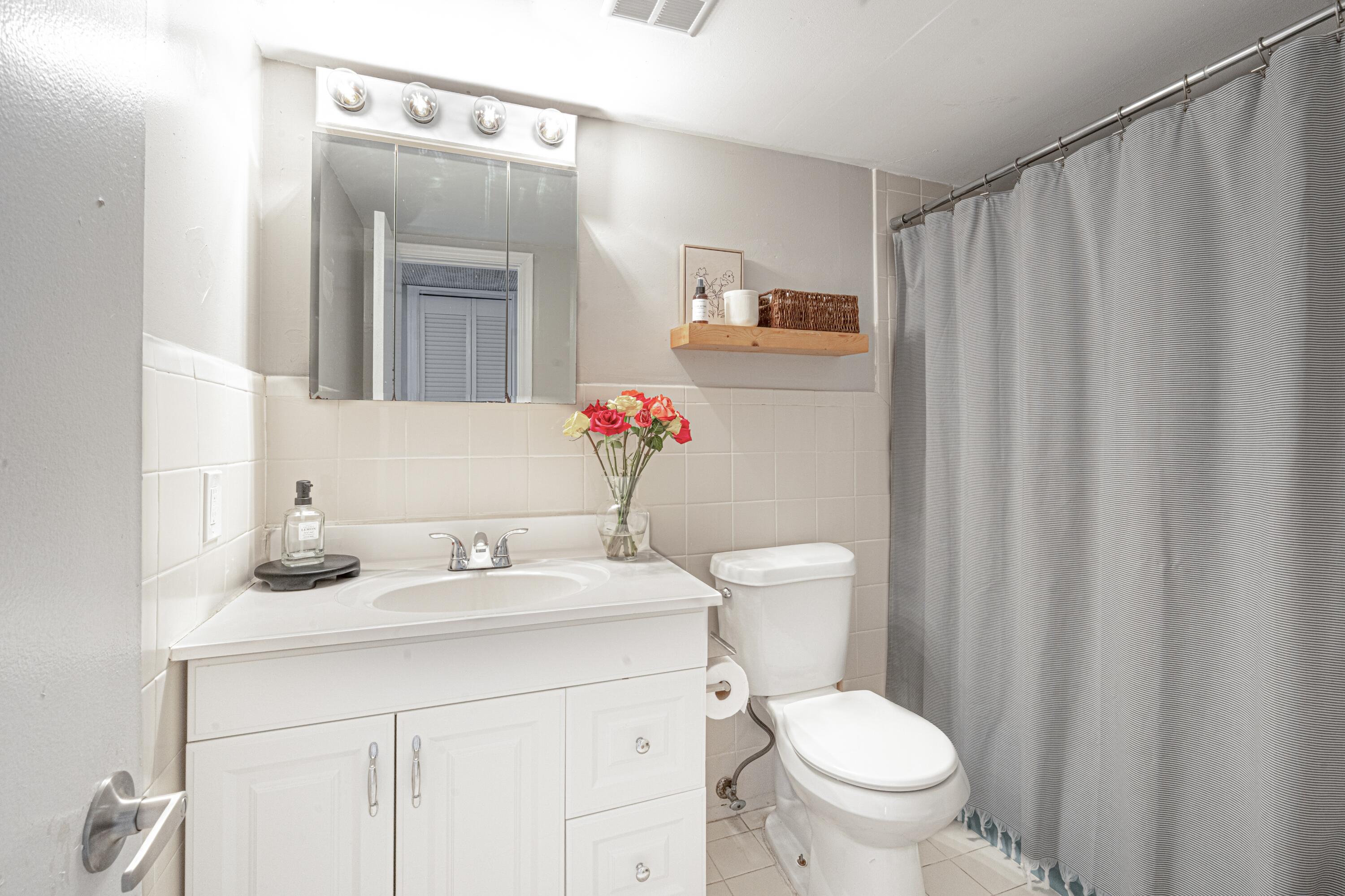 115 NE 202nd Terrace M20