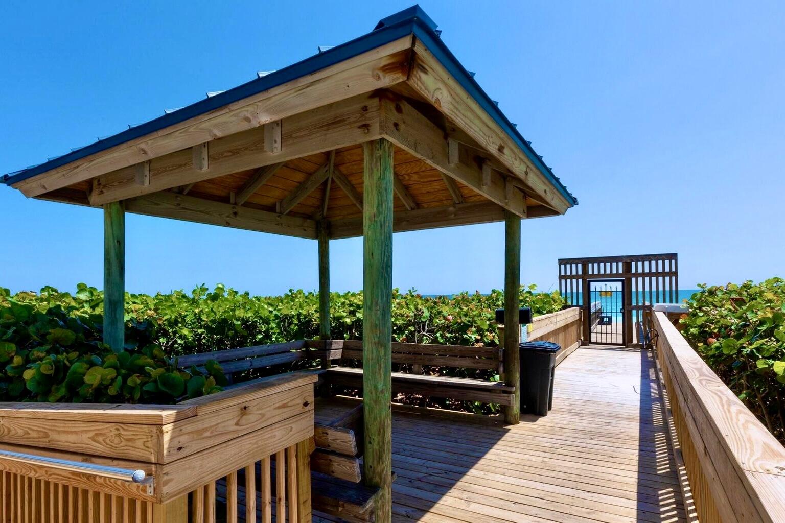 9650 S Ocean Drive 1104