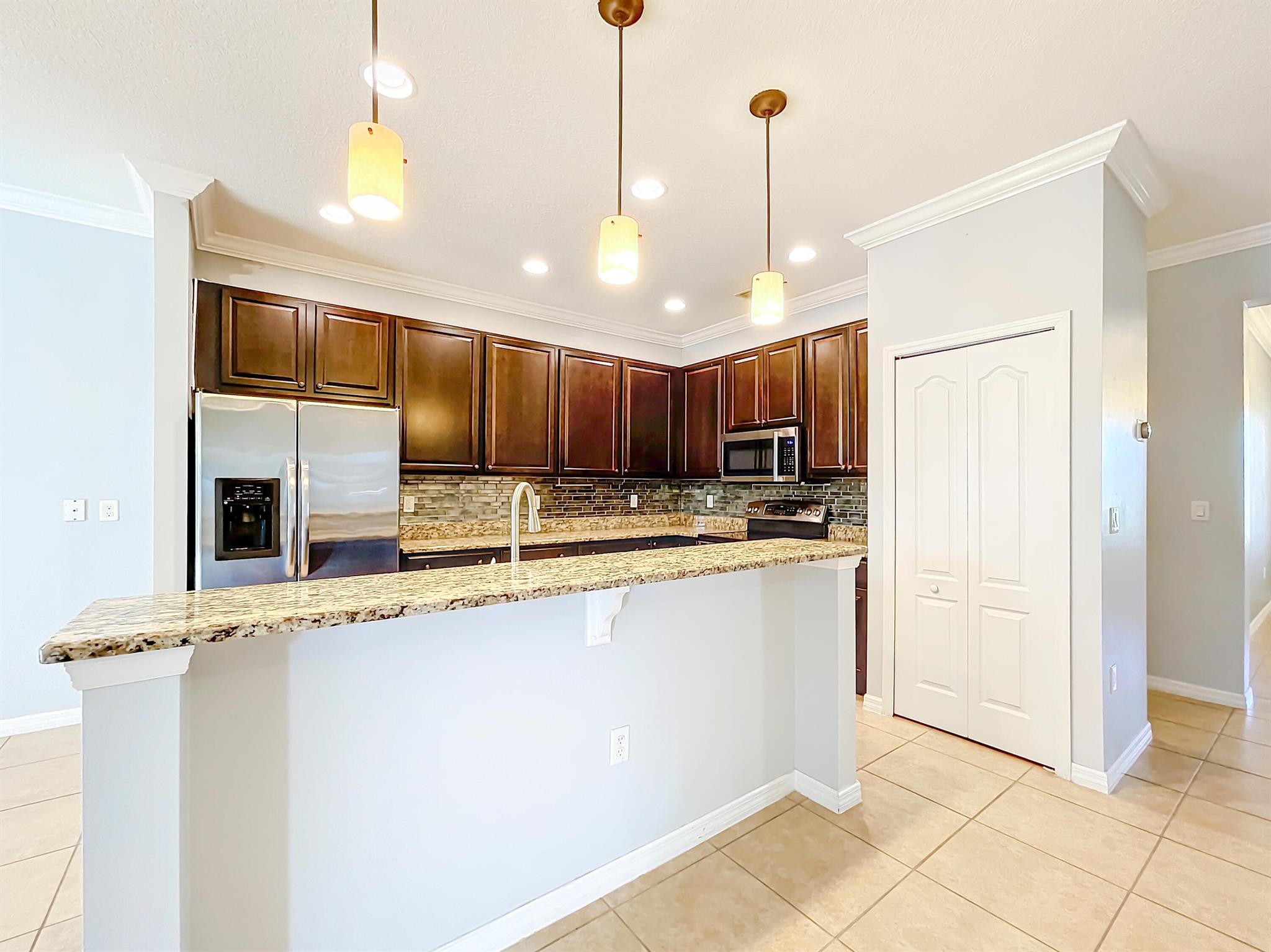 520 SW Dailey Avenue