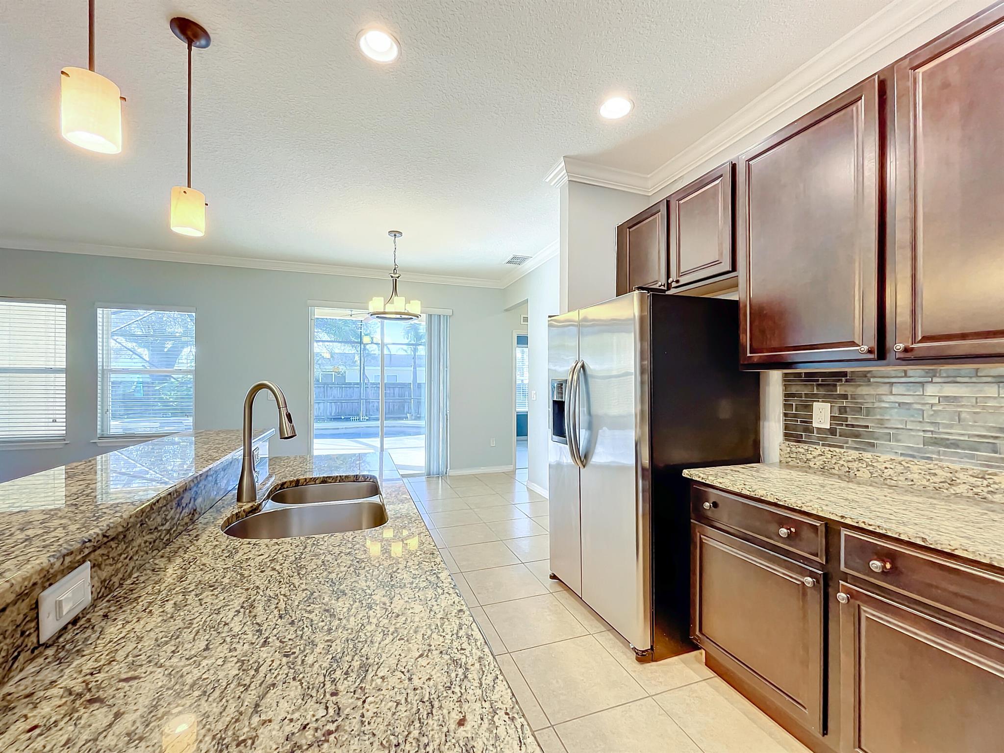 520 SW Dailey Avenue