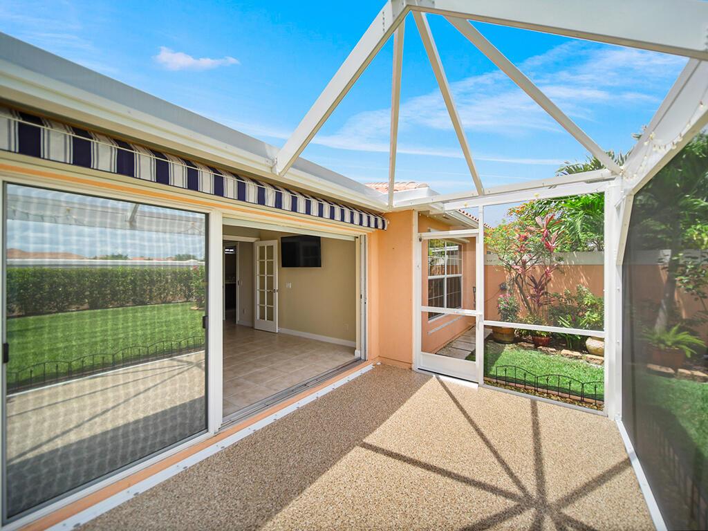 10437 SW Stratton Drive