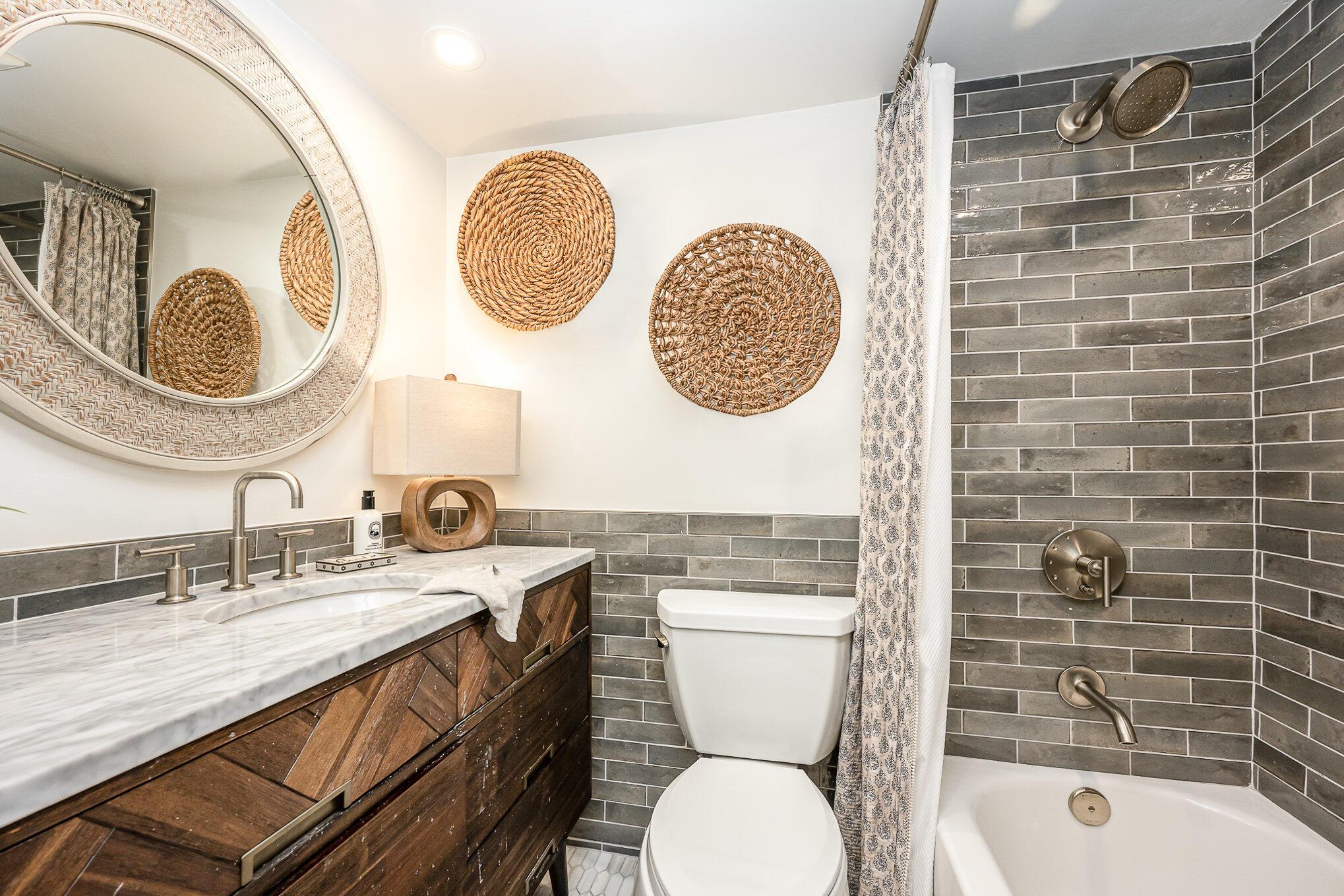 2355 NE Ocean Boulevard 1-15a