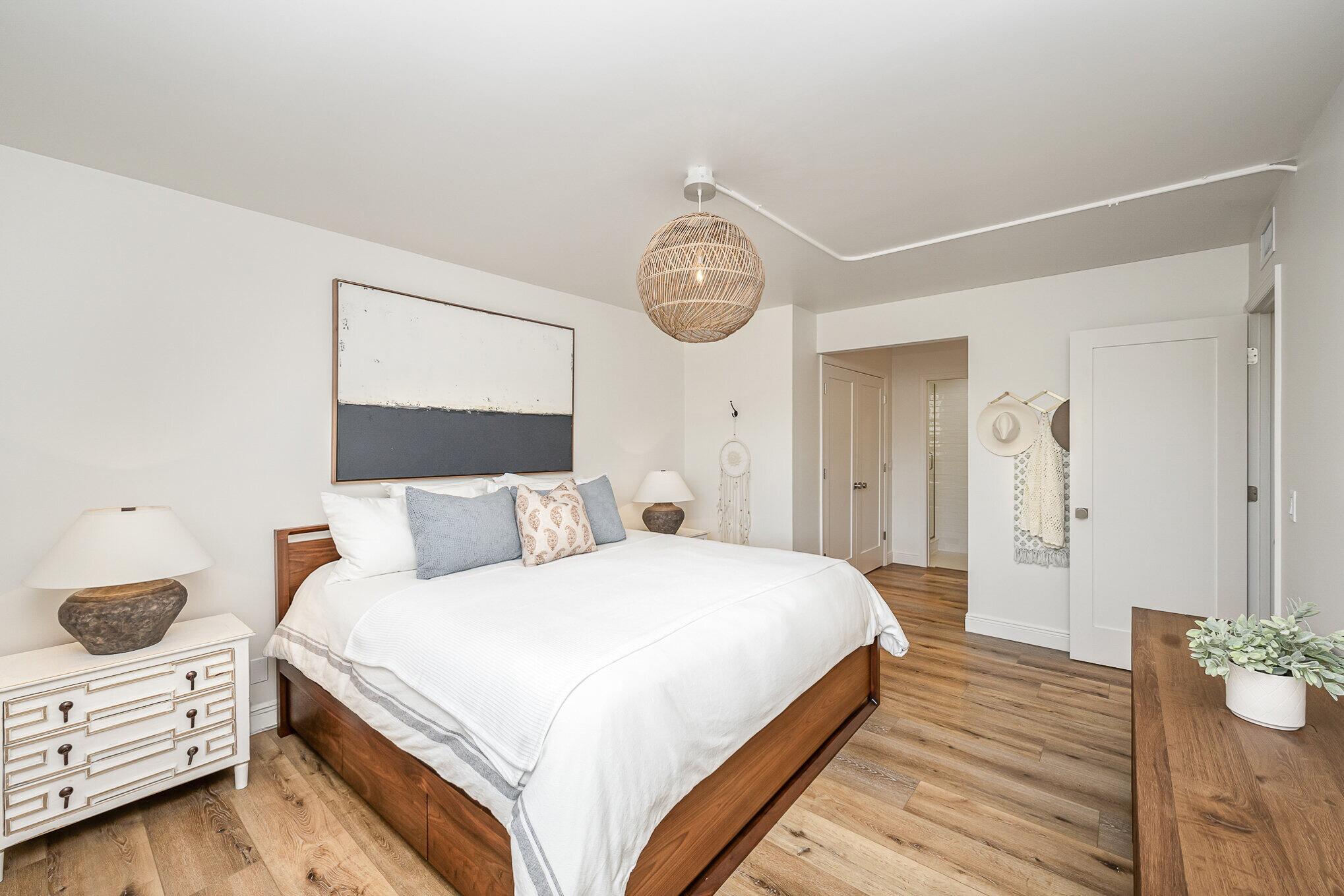 2355 NE Ocean Boulevard 1-15a