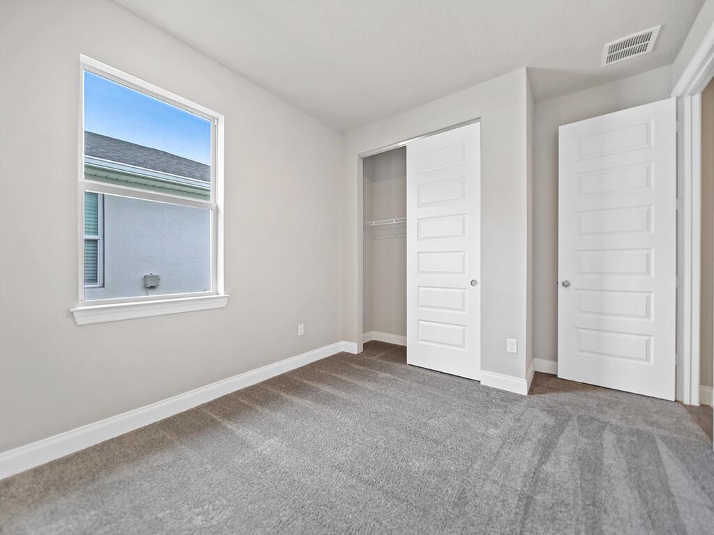 6600 NW Cloverdale Avenue