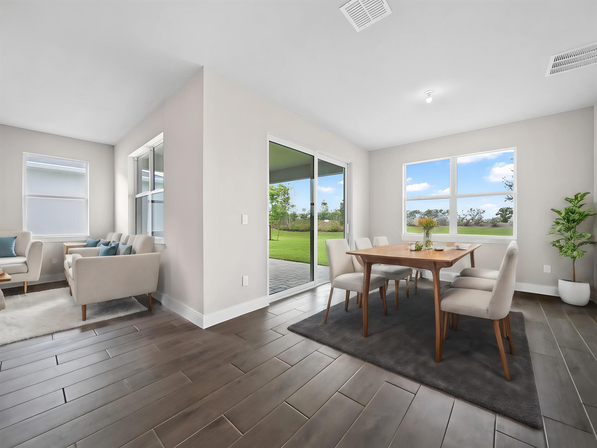 6600 NW Cloverdale Avenue