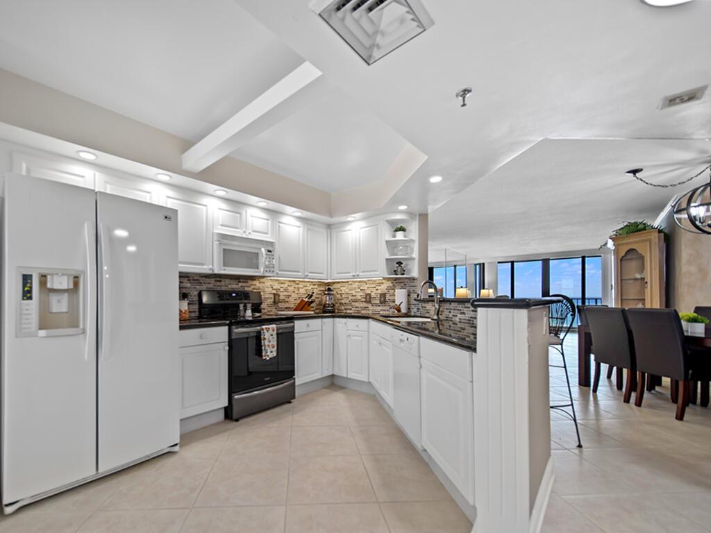 9650 S Ocean Drive 803