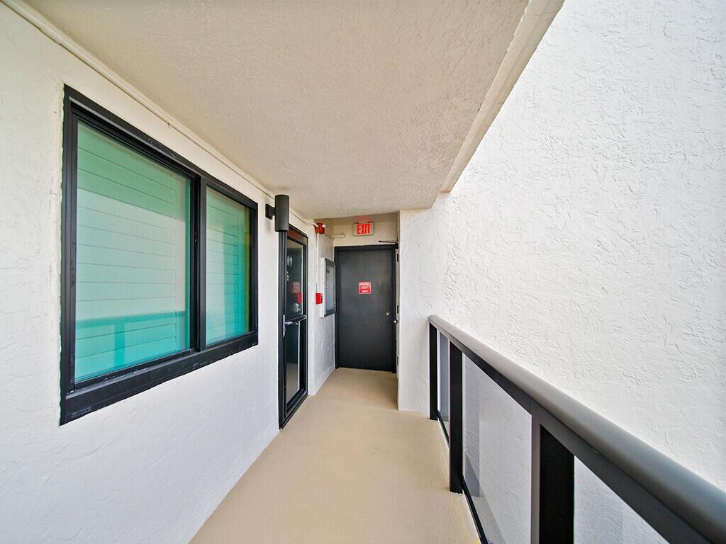 10410 S Ocean Drive 1109