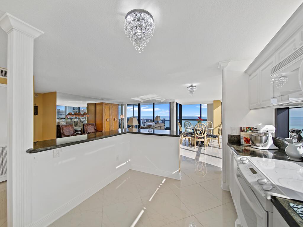 10410 S Ocean Drive 1109