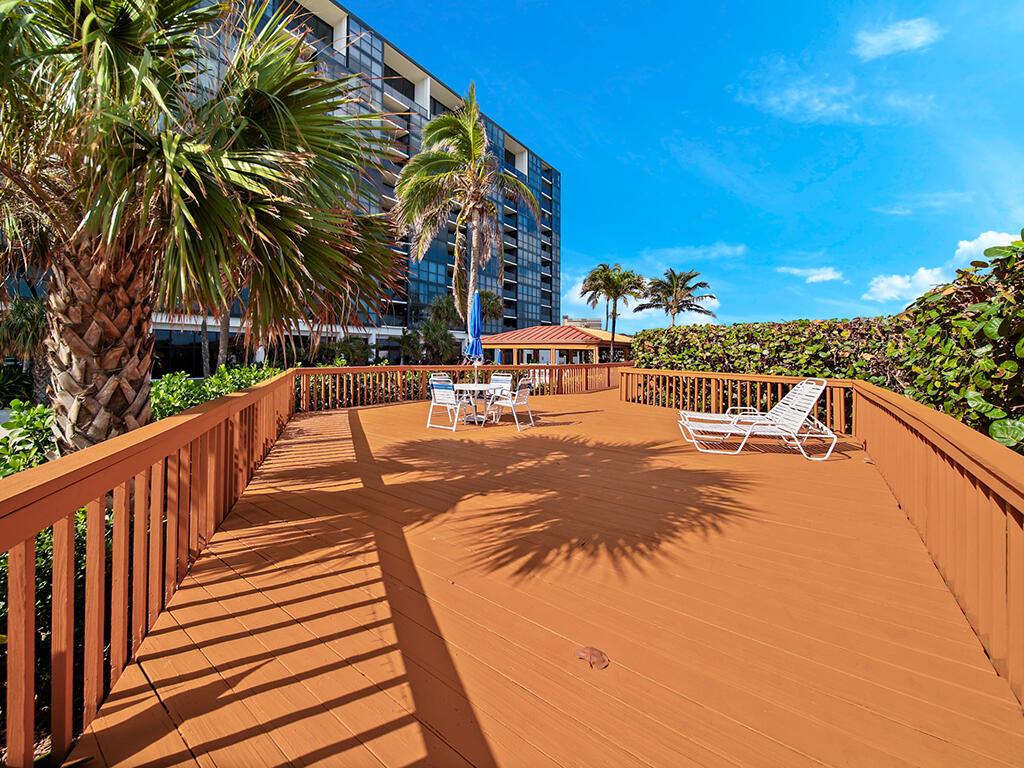 10410 S Ocean Drive 1109