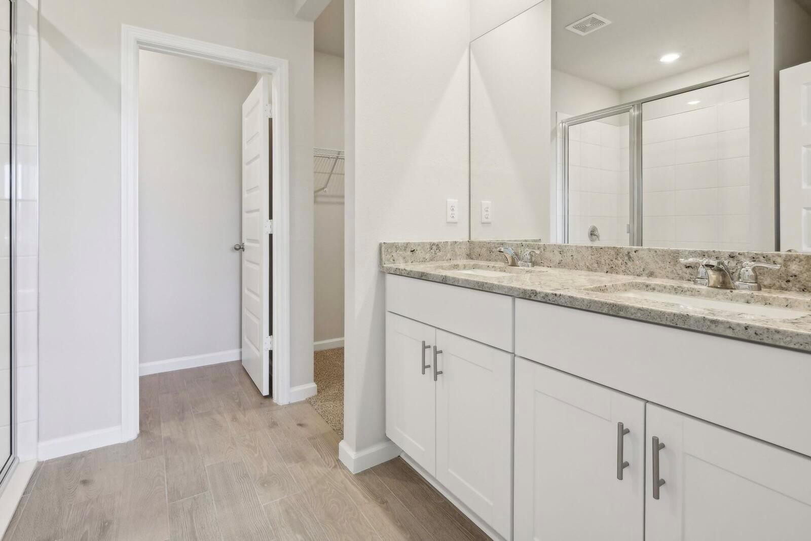 5405 Hampton Park Circle