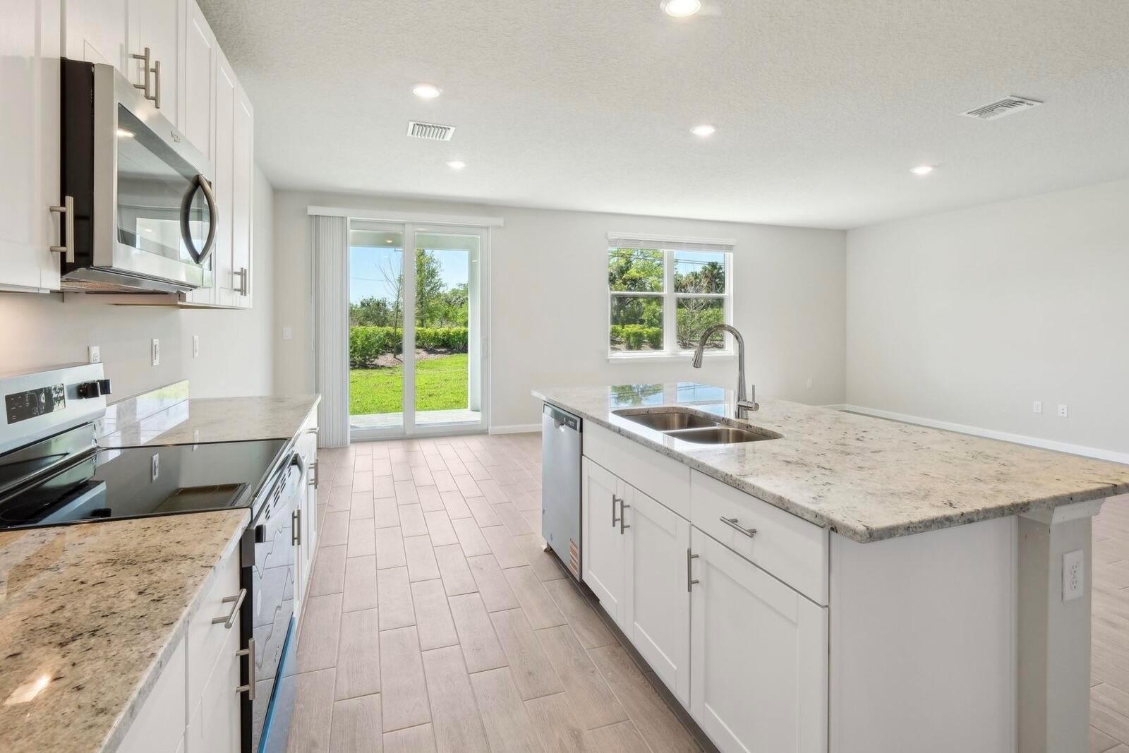 5405 Hampton Park Circle