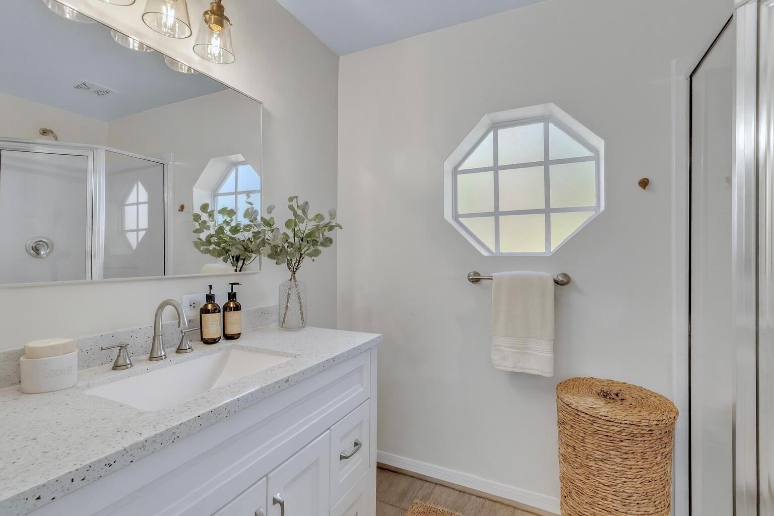 3296 Wideman Avenue SE