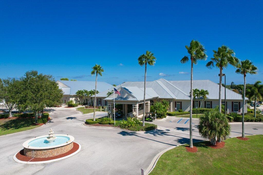 2824 Nine Iron Drive
