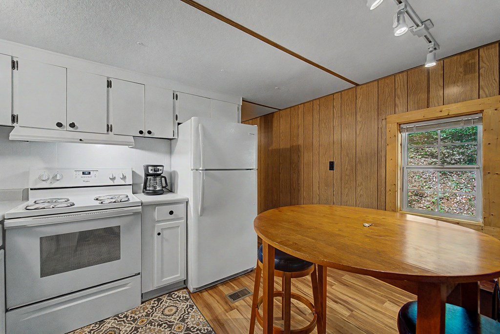 315 Cedar Hills Drive