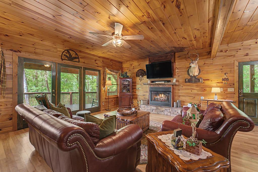 453 Macs Mountain Retreat
