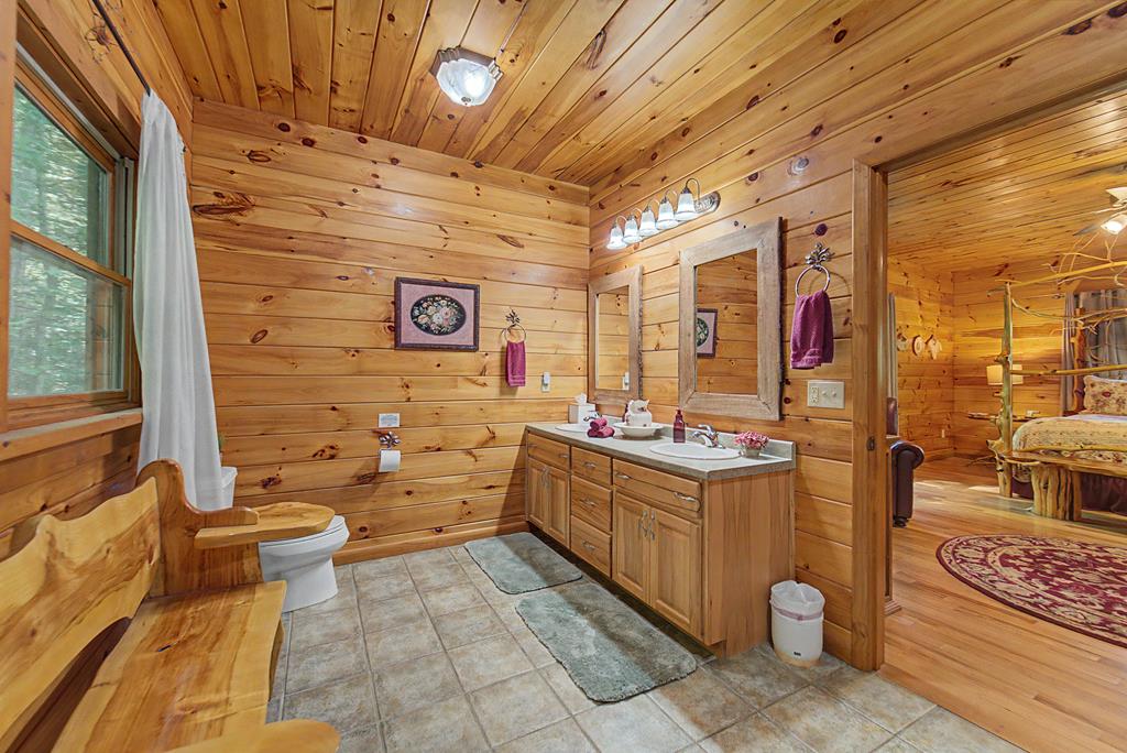 453 Macs Mountain Retreat