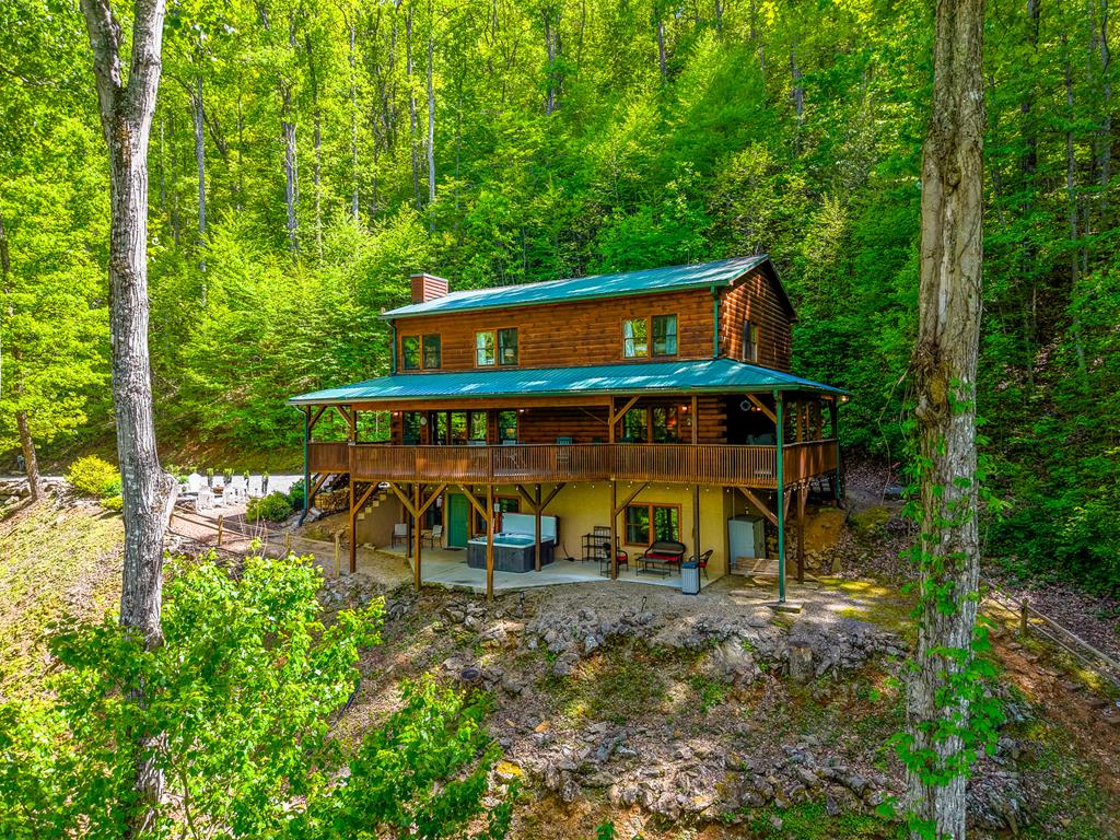 453 Macs Mountain Retreat