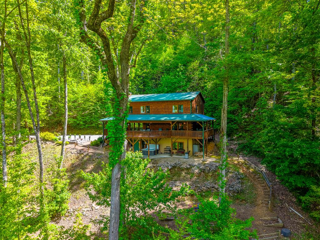 453 Macs Mountain Retreat