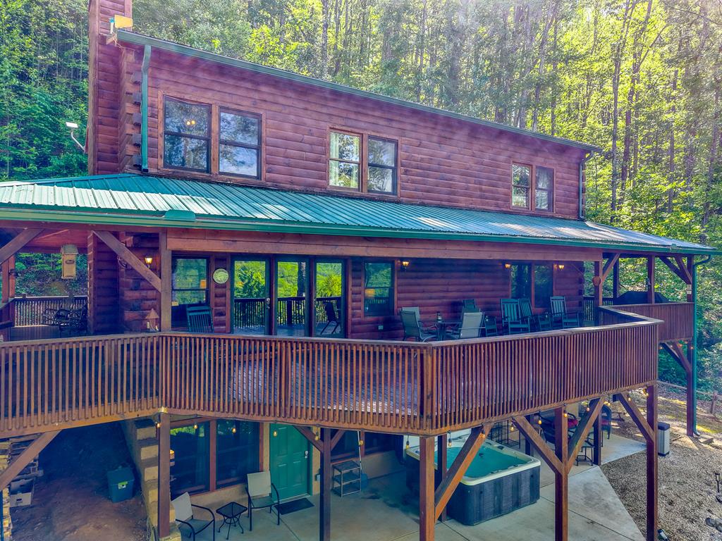 453 Macs Mountain Retreat