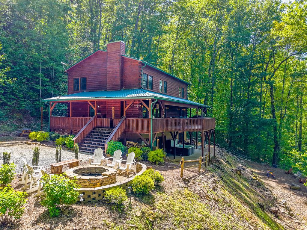 453 Macs Mountain Retreat