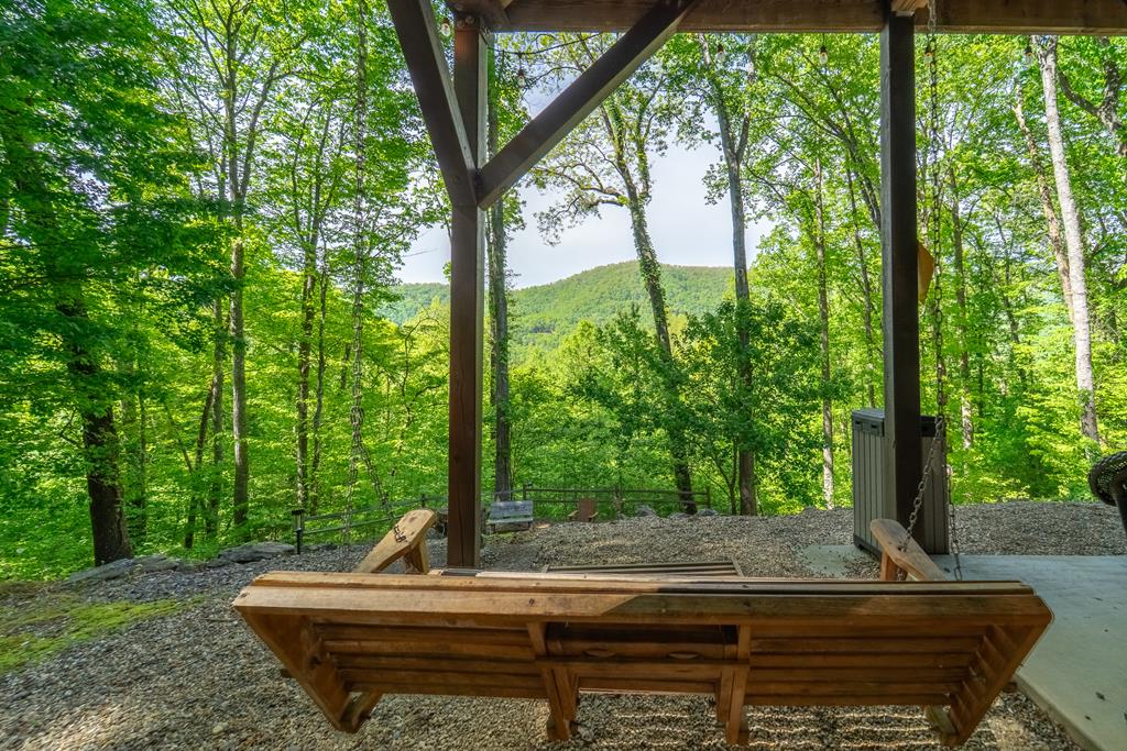 453 Macs Mountain Retreat