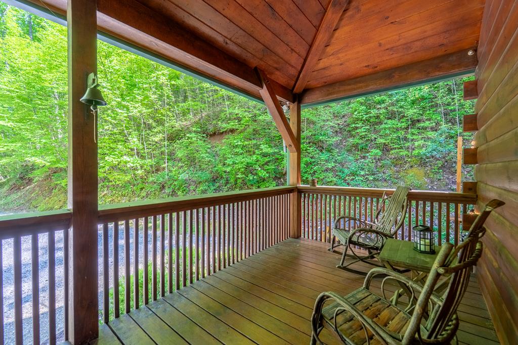 453 Macs Mountain Retreat