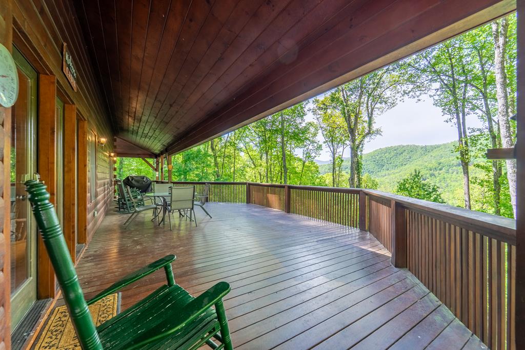 453 Macs Mountain Retreat