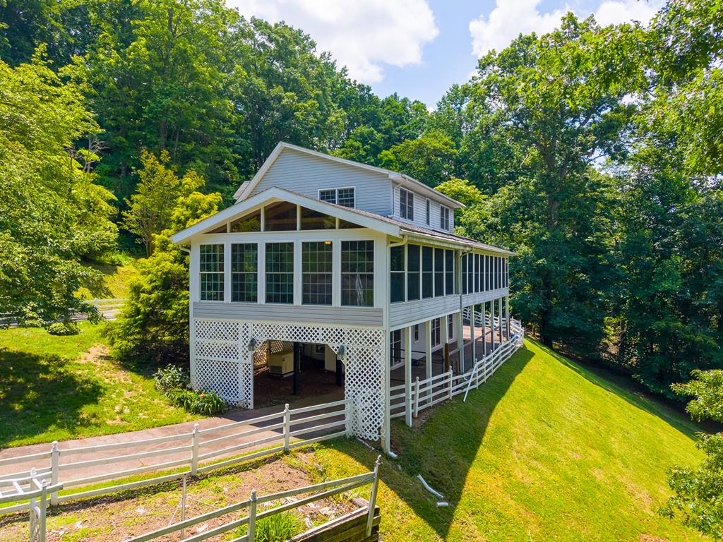 664 Wooten Ridge Road
