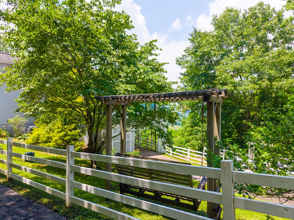 664 Wooten Ridge Road
