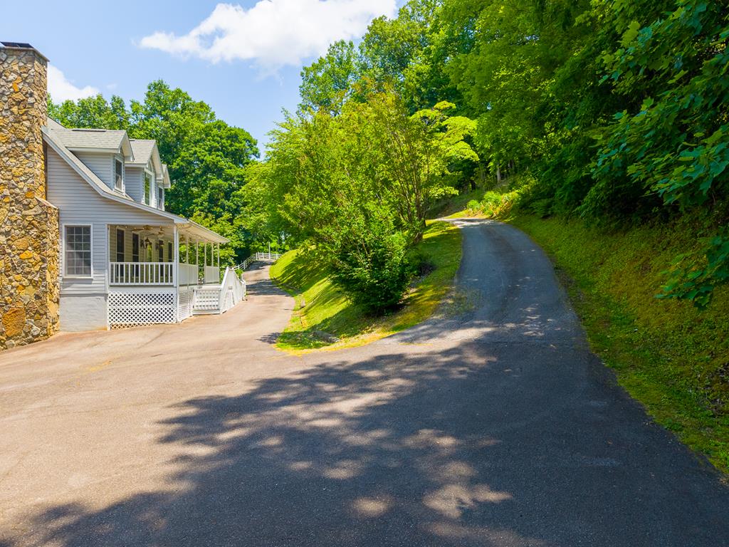 664 Wooten Ridge Road