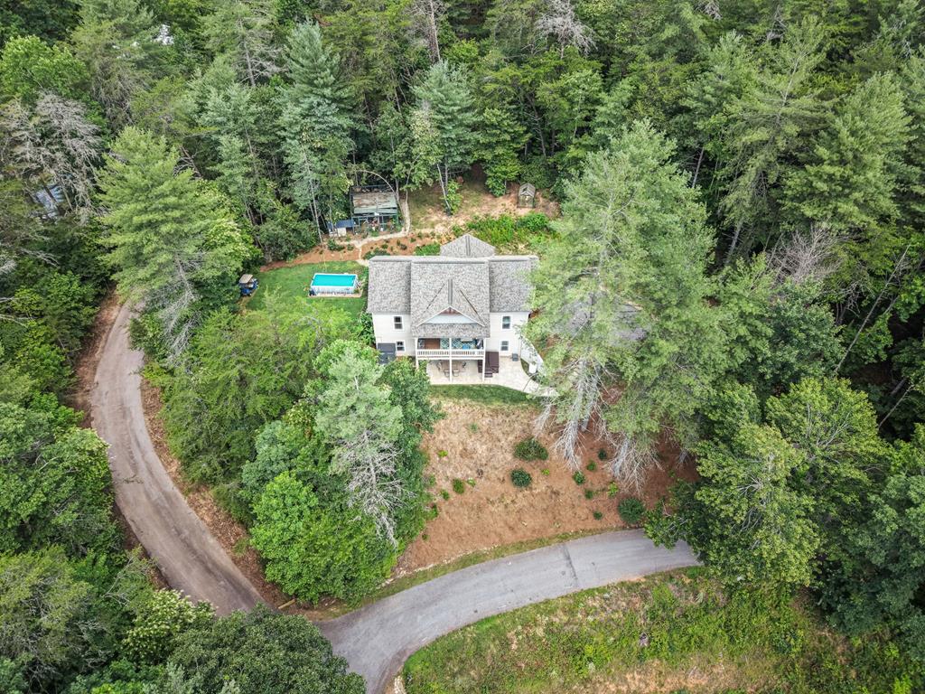 12 Preserve Mountain Circle