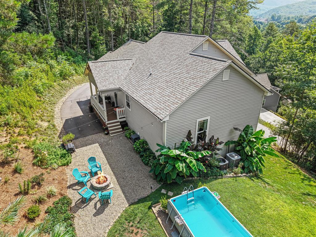 12 Preserve Mountain Circle