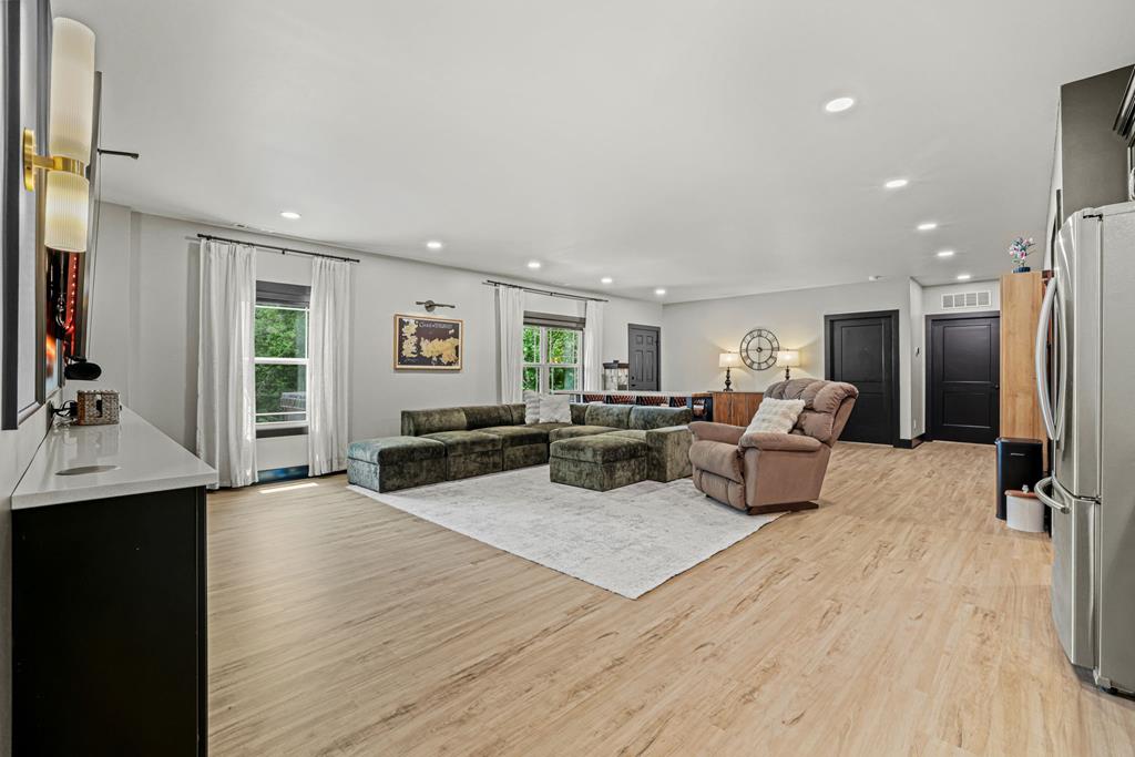 12 Preserve Mountain Circle