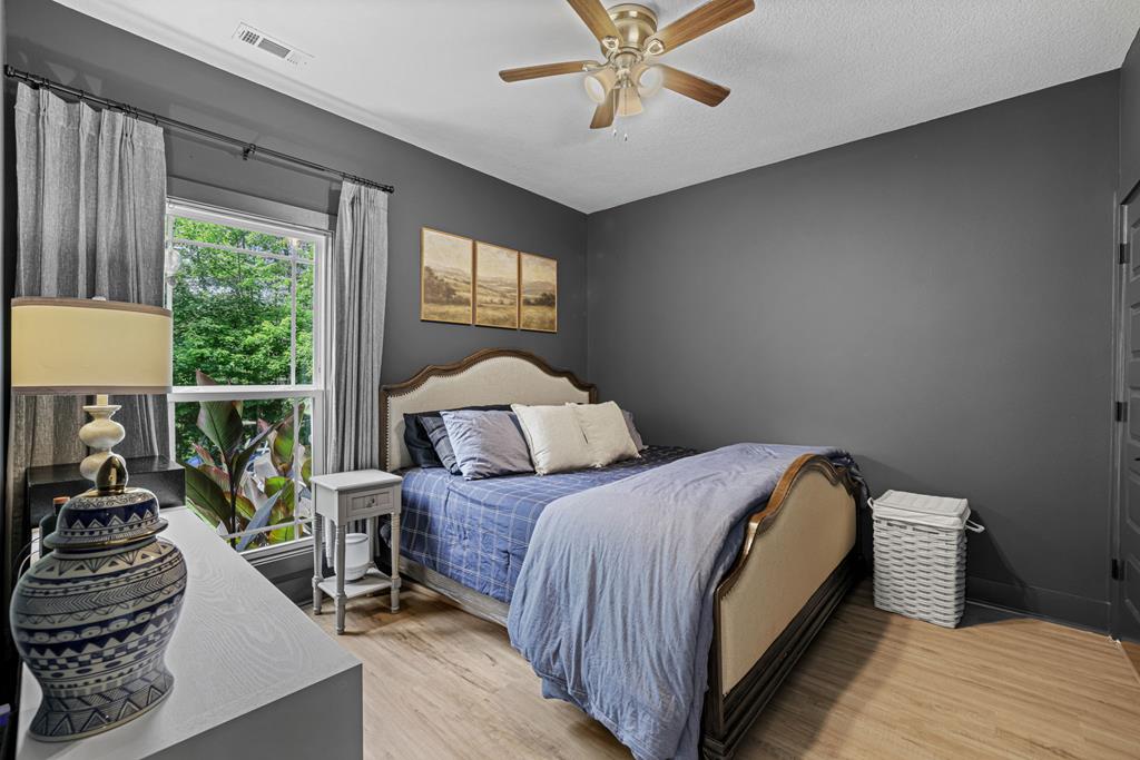 12 Preserve Mountain Circle