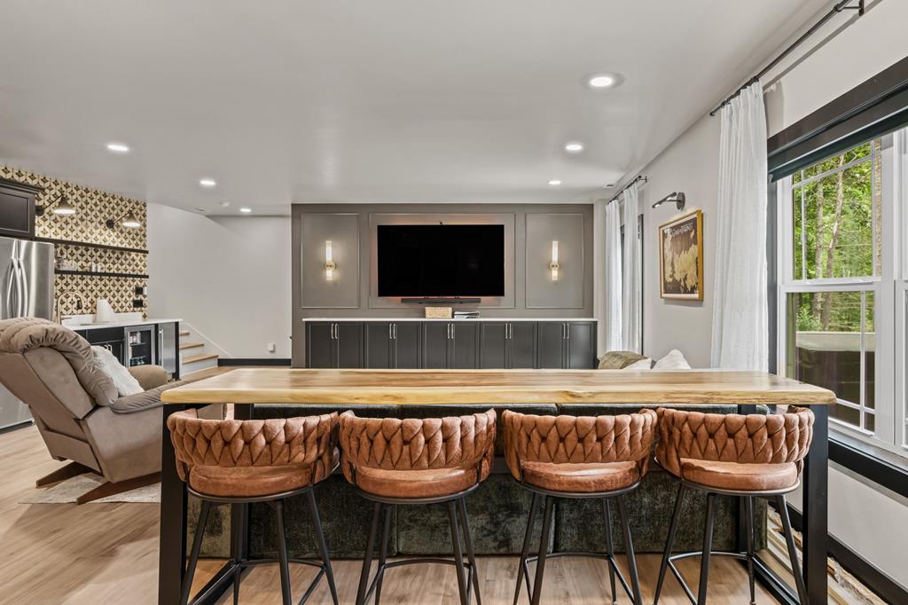 12 Preserve Mountain Circle