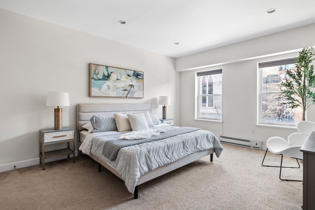 10 Bowdoin # 303