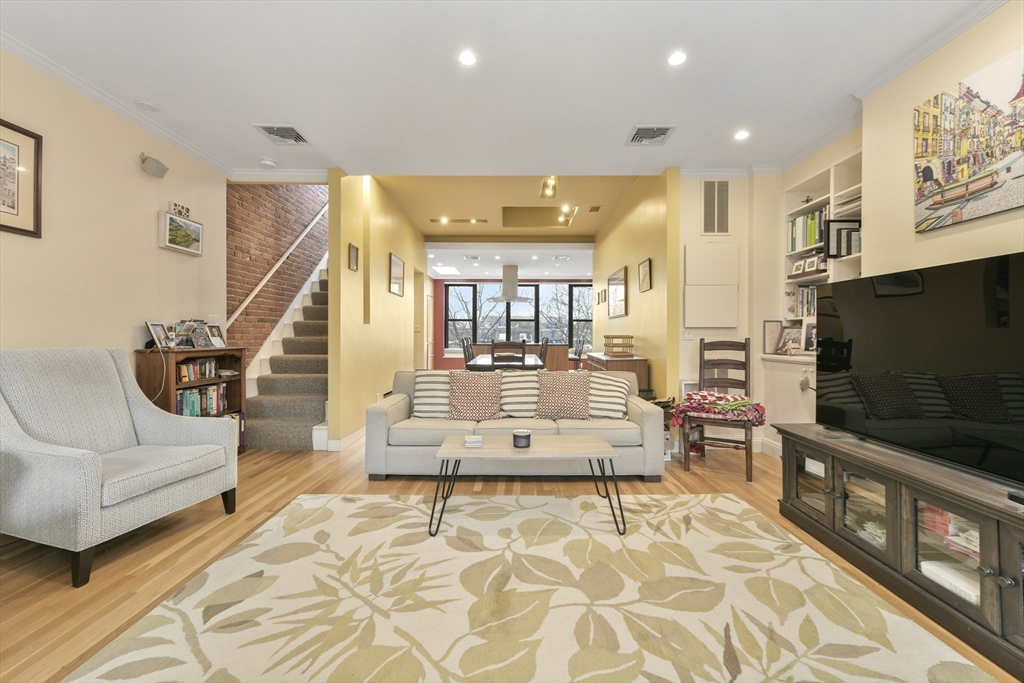 92 Chandler # 3
