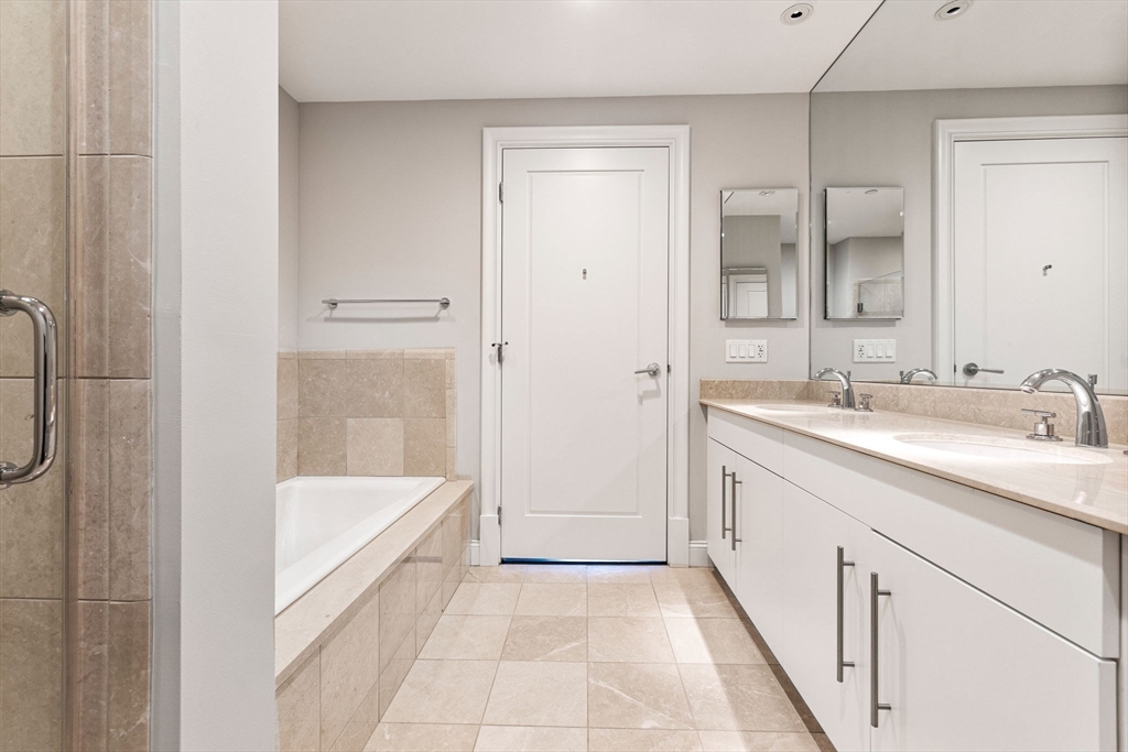 776-778 Boylston St # 5C