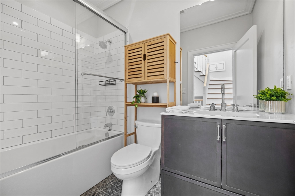 17 Cumberland St # 2