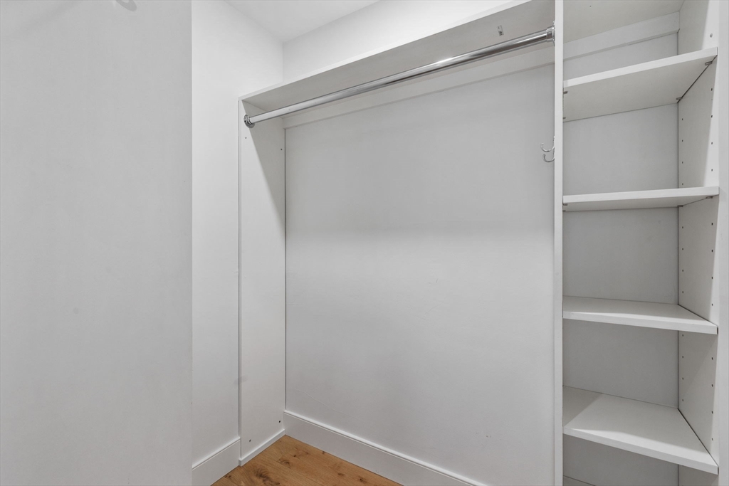 99 Fulton St # 4 Unit: 4-4