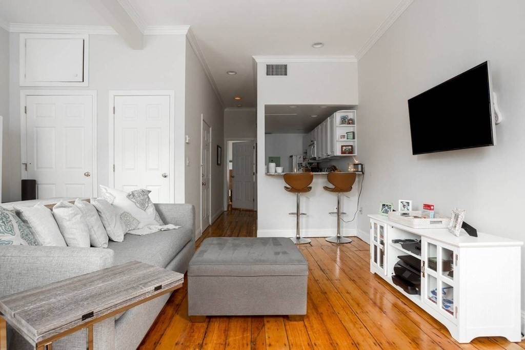 50 Appleton Street # 2