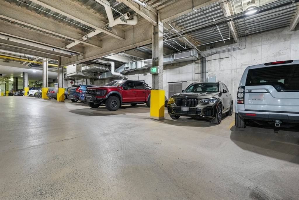 700 Harrison # 3 Unit: PS-L1 3