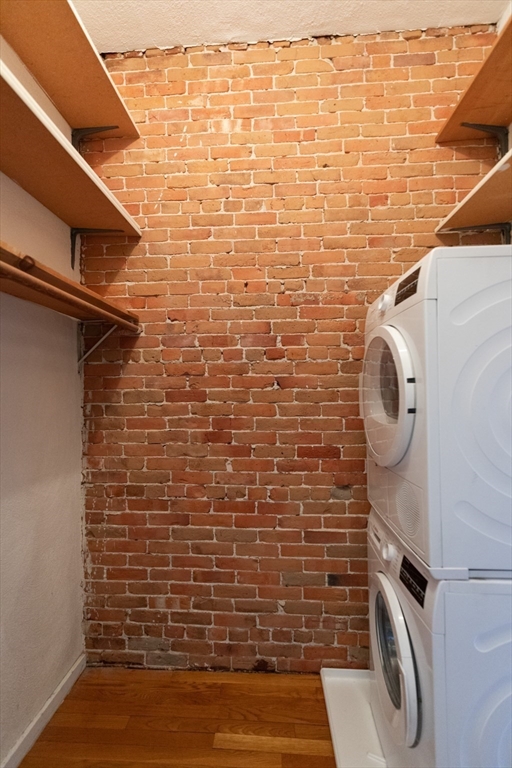 17 Dwight # 3, Boston Unit: 3