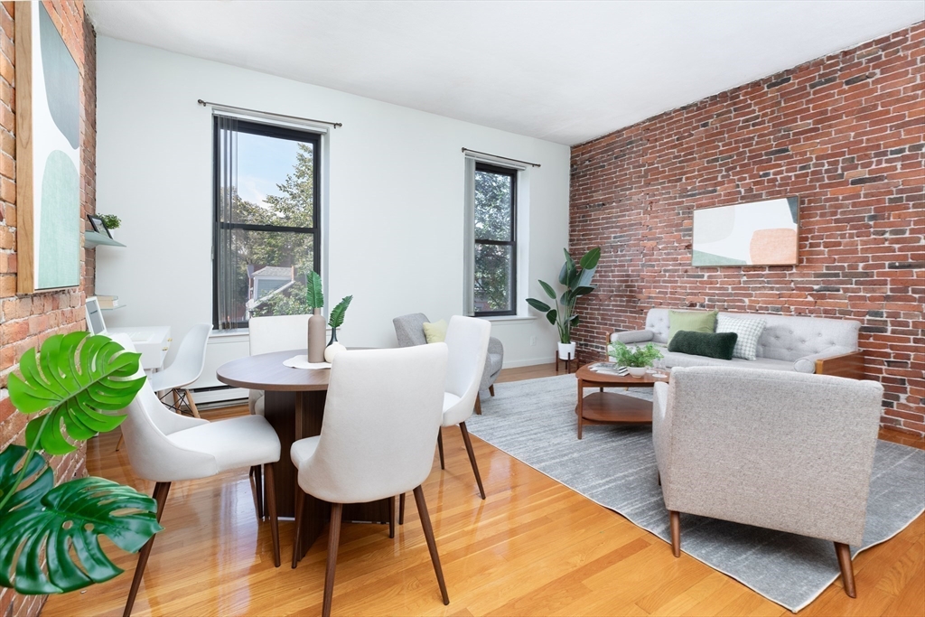 17 Dwight # 3, Boston Unit: 3