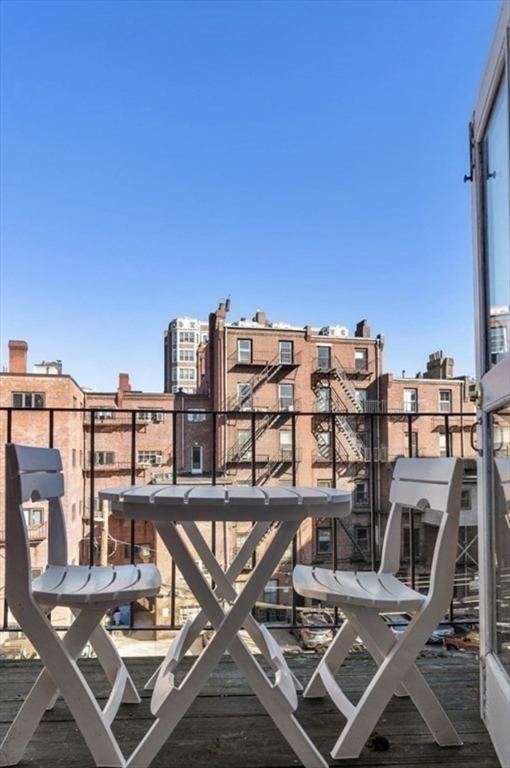 439 Marlborough # 32