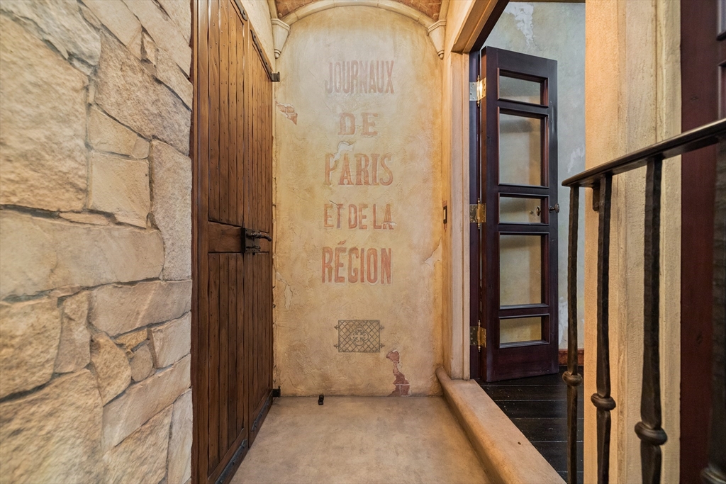 357-359 Beacon St # 2