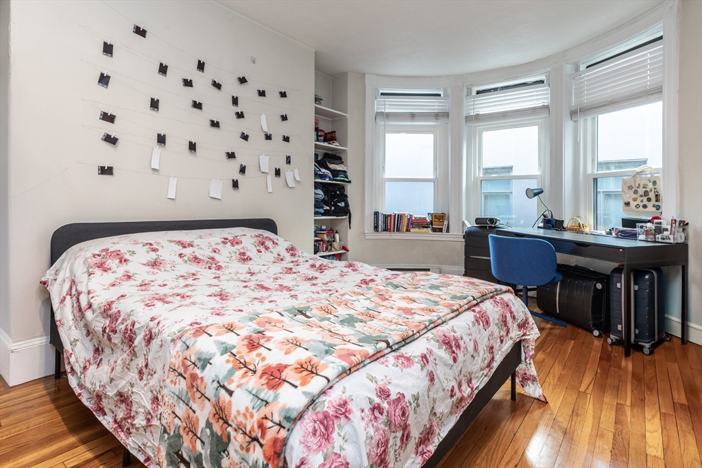 45 Westland Ave # 14