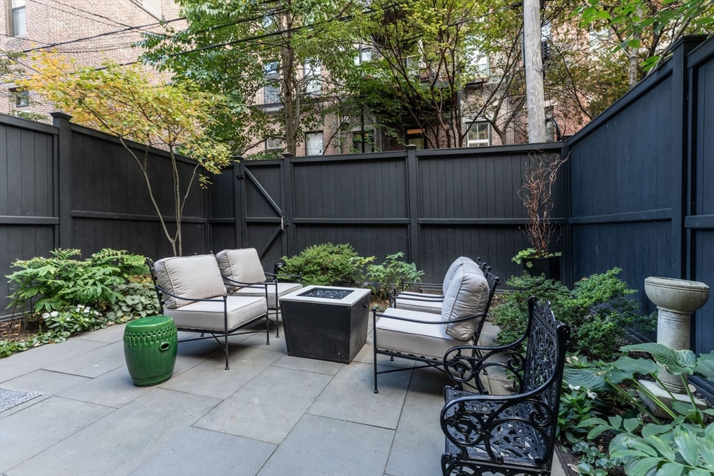 11 1/2 Union Park # 1