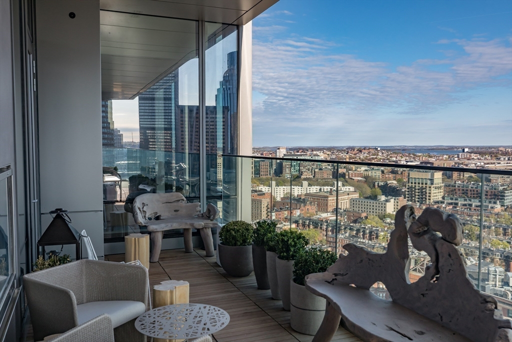 40 Trinity Pl # 1602